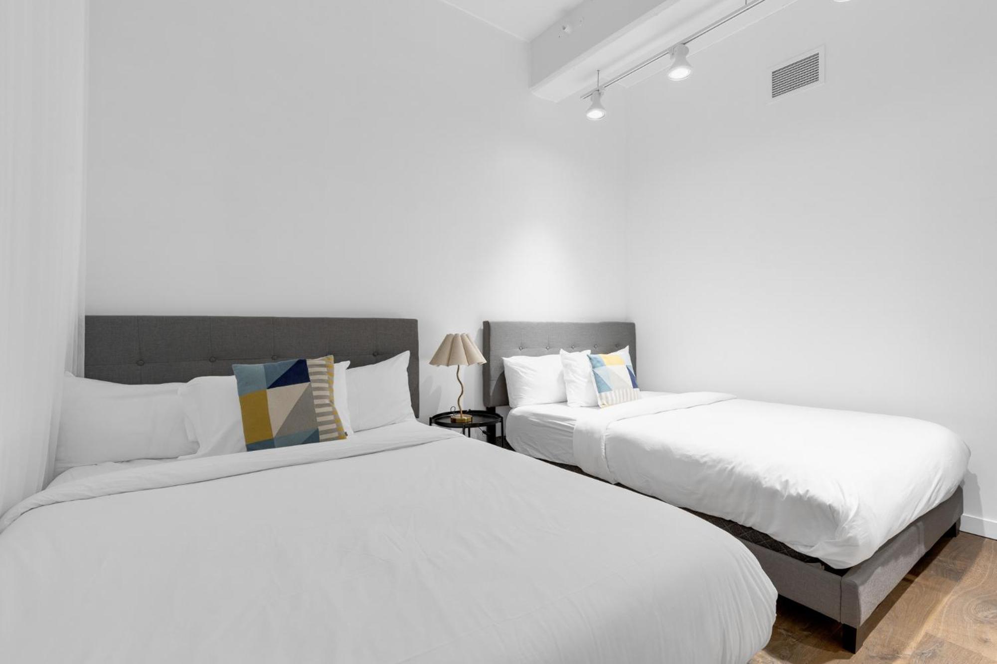 Bakan - Sainte Catherine Apartment Montreal Phòng bức ảnh