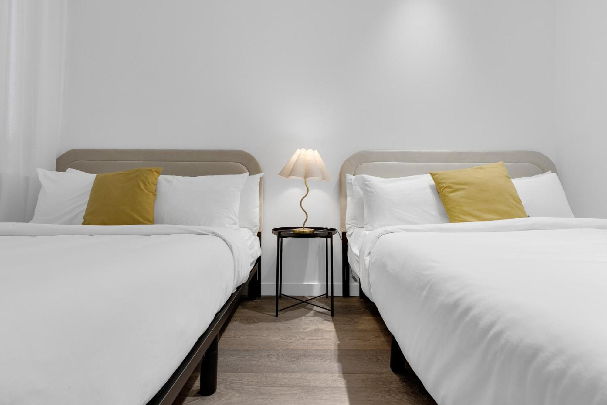 Bakan - Sainte Catherine Montreal Phòng bức ảnh