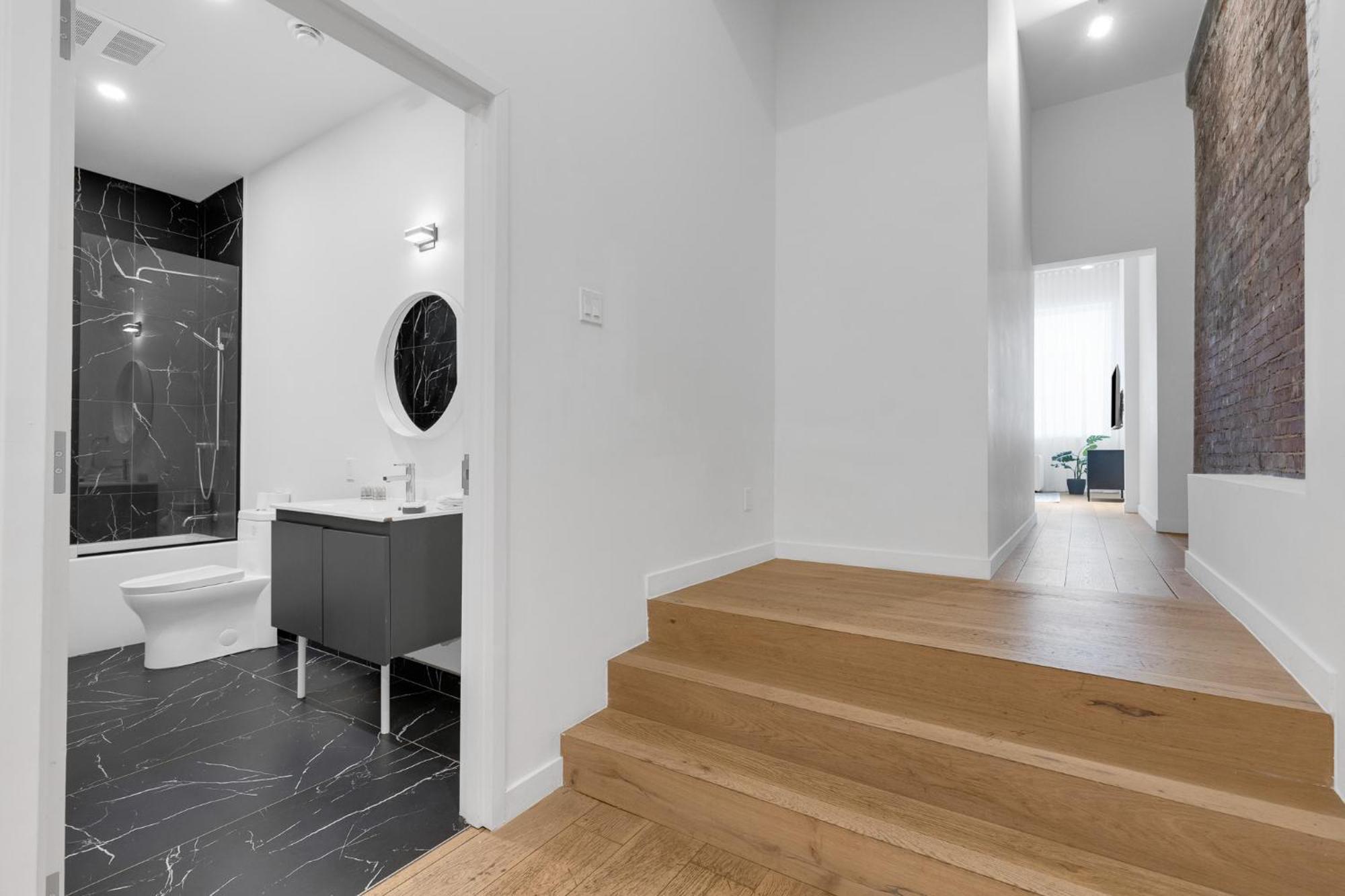 Bakan - Sainte Catherine Montreal Ngoại thất bức ảnh